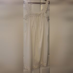Ladies Cotton Lacy Nightgown, Size L